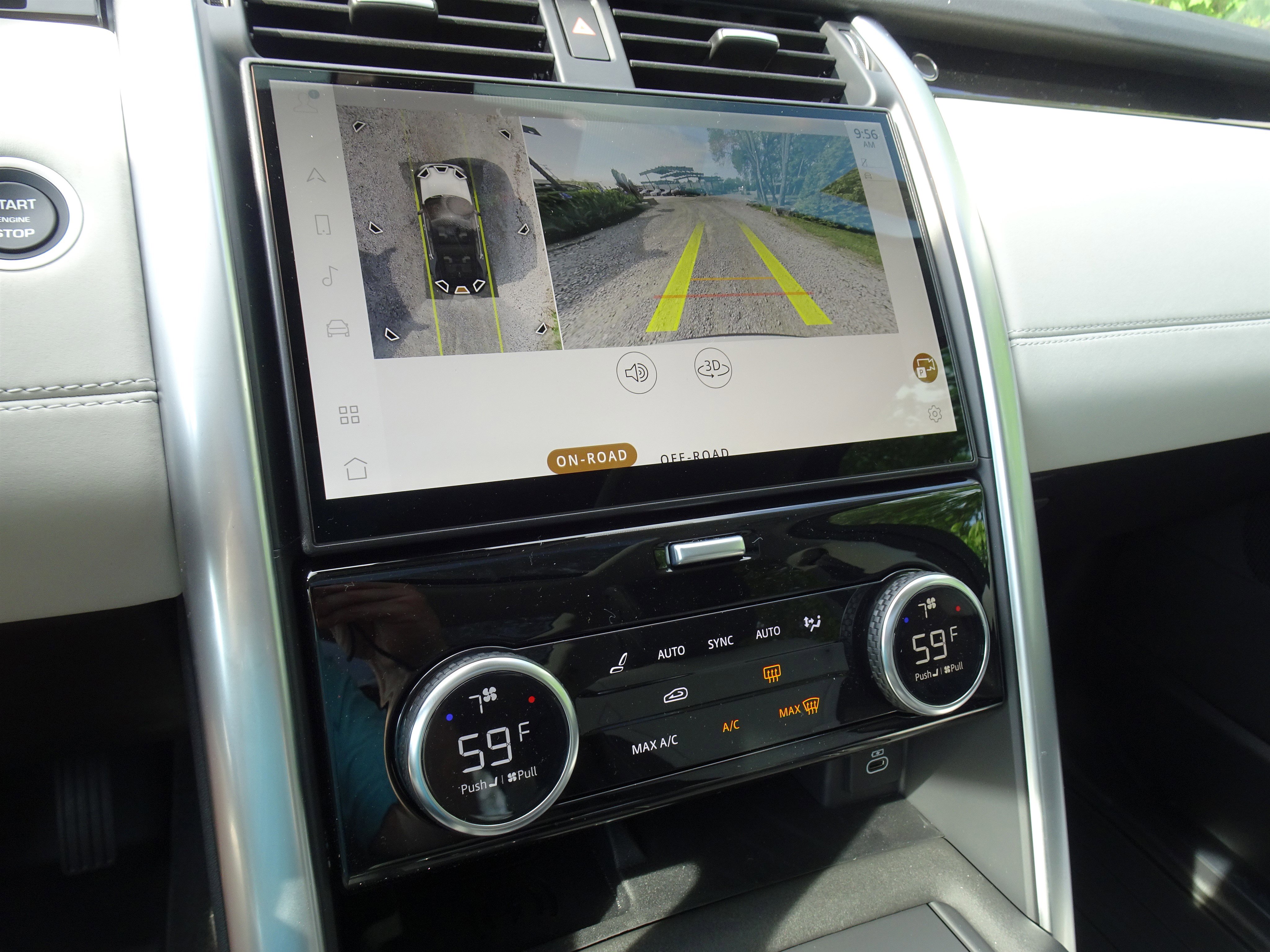 New 2025 Land Rover Discovery S image 4