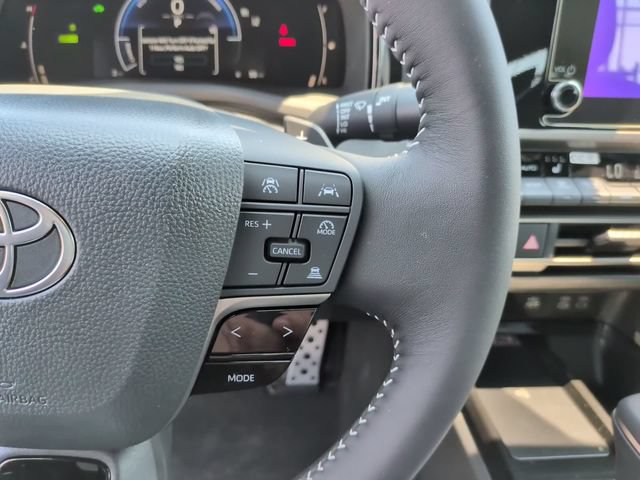 Used 2026 Toyota Camry SE w/ Convenience Package FWD image 16