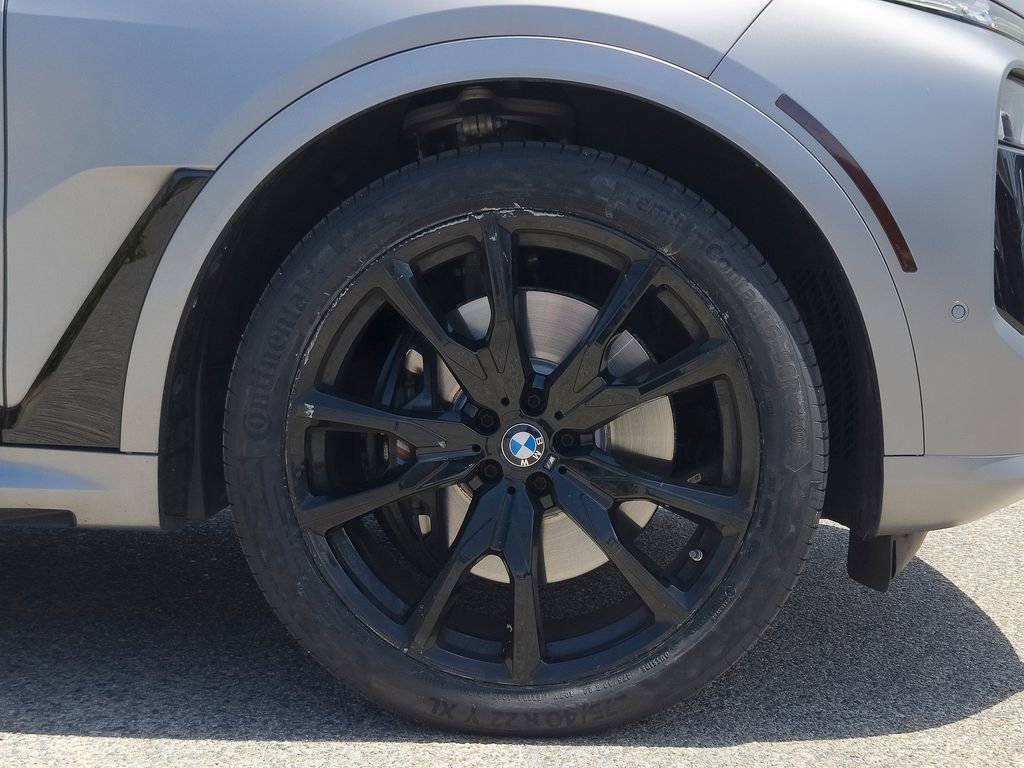 Certified 2024 BMW X7 M60i w/ Executive Package AWD/4WD image 7