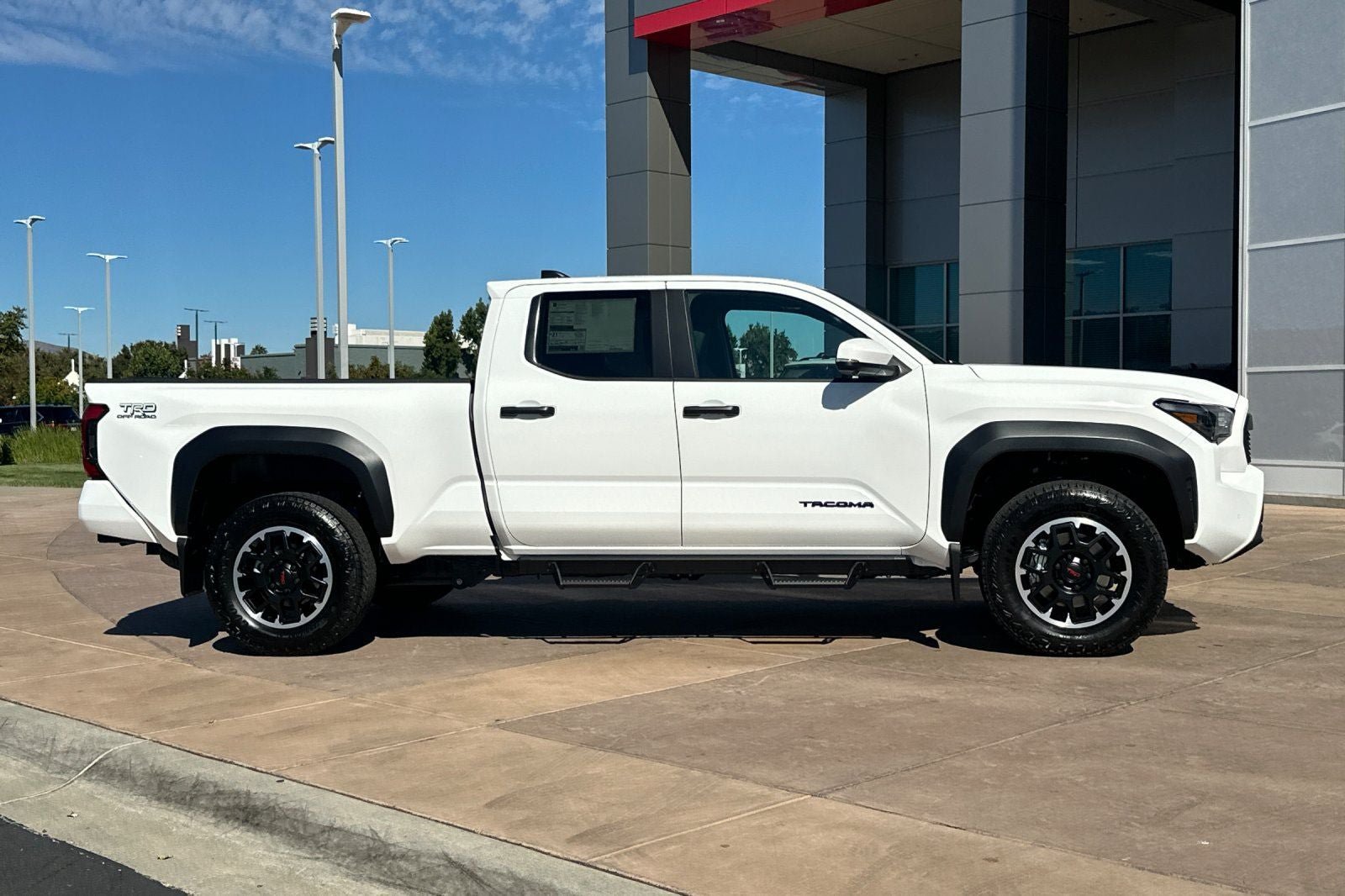 New 2026 Toyota Tacoma TRD Off-Road w/ TRD Off Road Premium Package AWD/4WD video 3