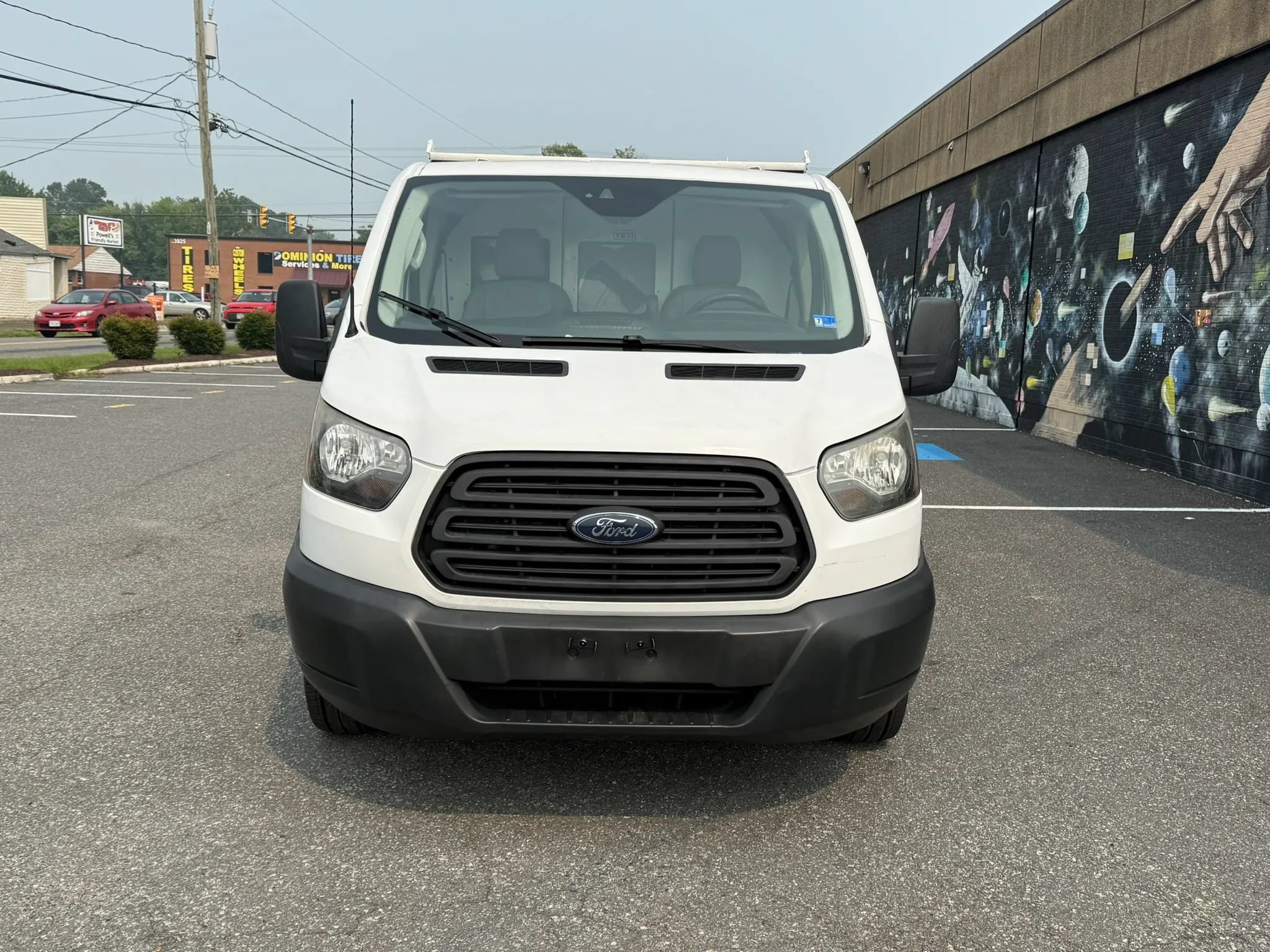 Used 2017 Ford Transit 150 130 Low Roof RWD image 2