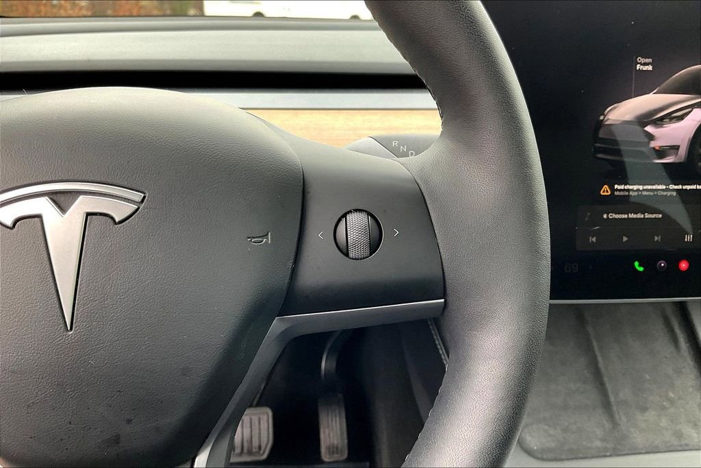 Used 2024 Tesla Model Y Long Range image 12