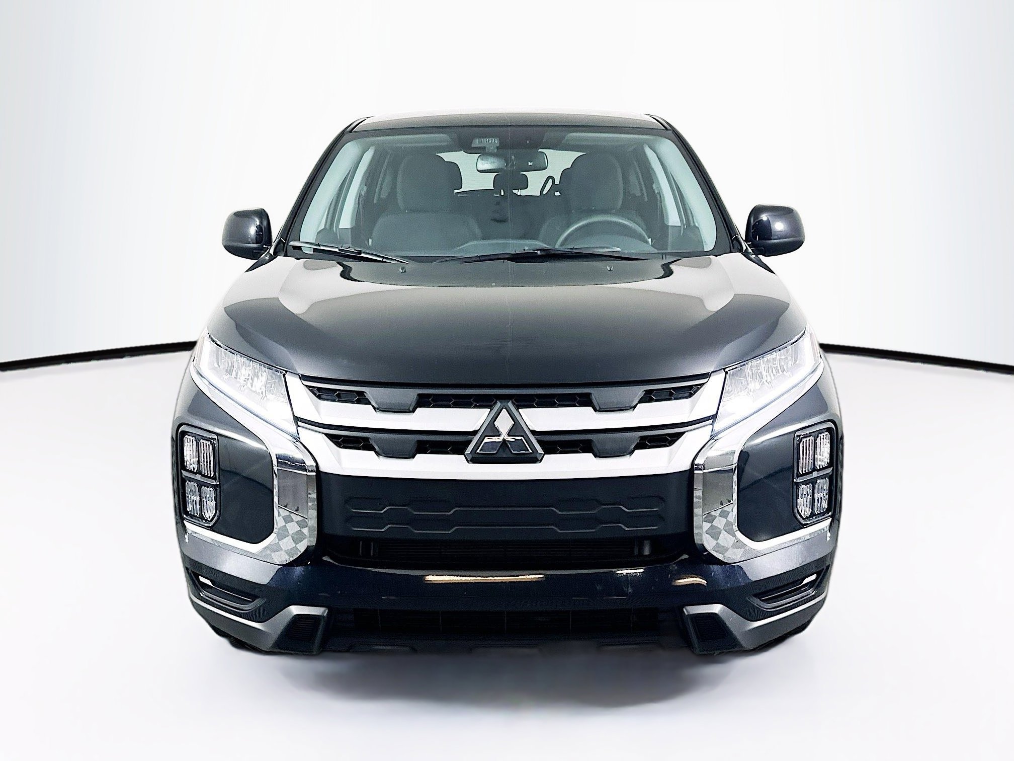 Used 2025 Mitsubishi Outlander Sport AWD image 2