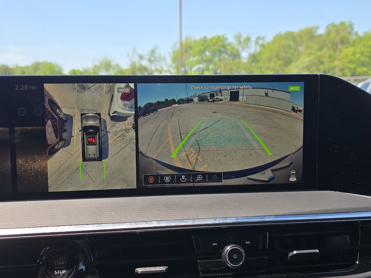 Certified 2025 INFINITI QX80 Sensory AWD/4WD image 17
