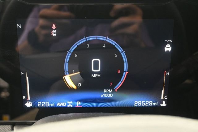 Used 2025 Chevrolet TrailBlazer LT AWD/4WD image 9