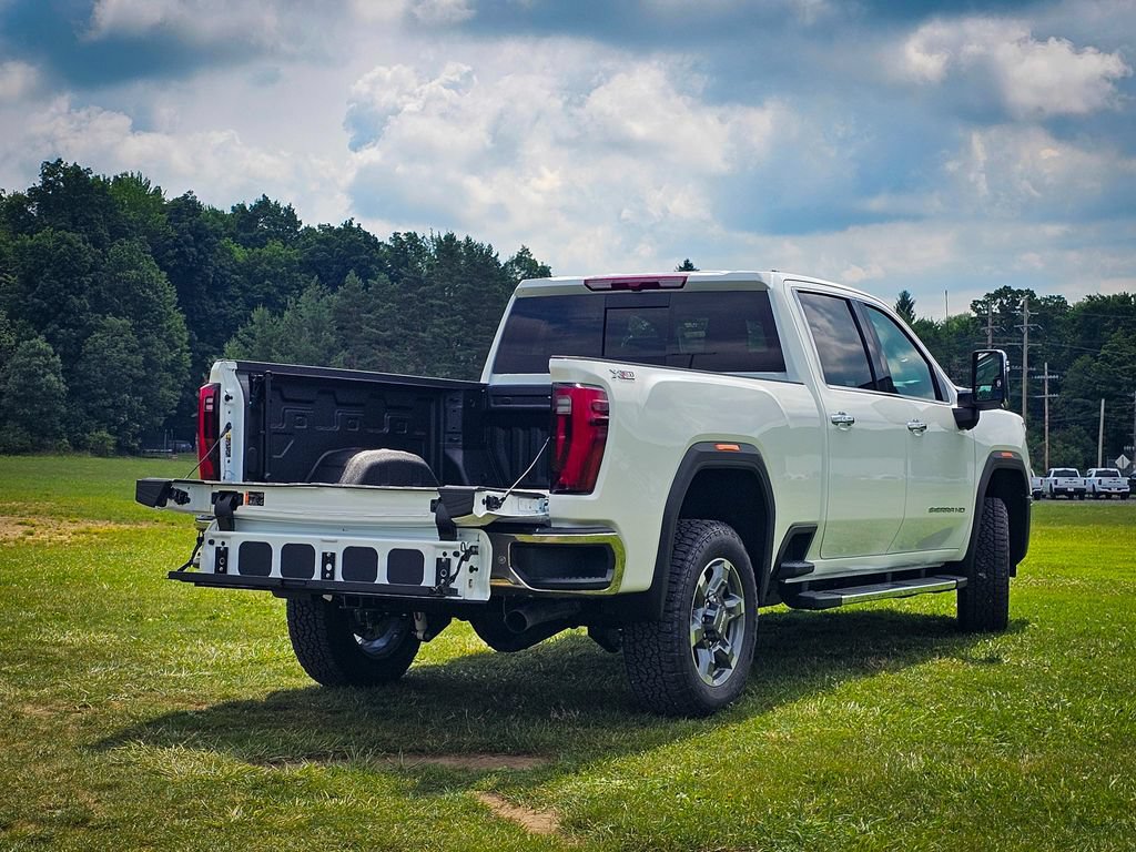 New 2026 GMC Sierra 2500 SLT w/ SLT Premium Package AWD/4WD image 4
