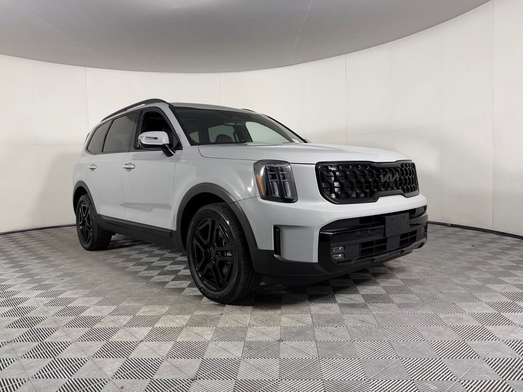 Used 2025 Kia Telluride SX X-Line AWD/4WD image 4