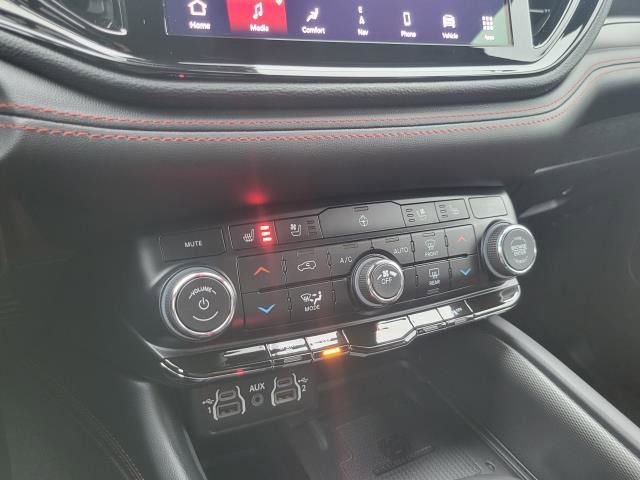 Used 2024 Dodge Durango R/T image 34