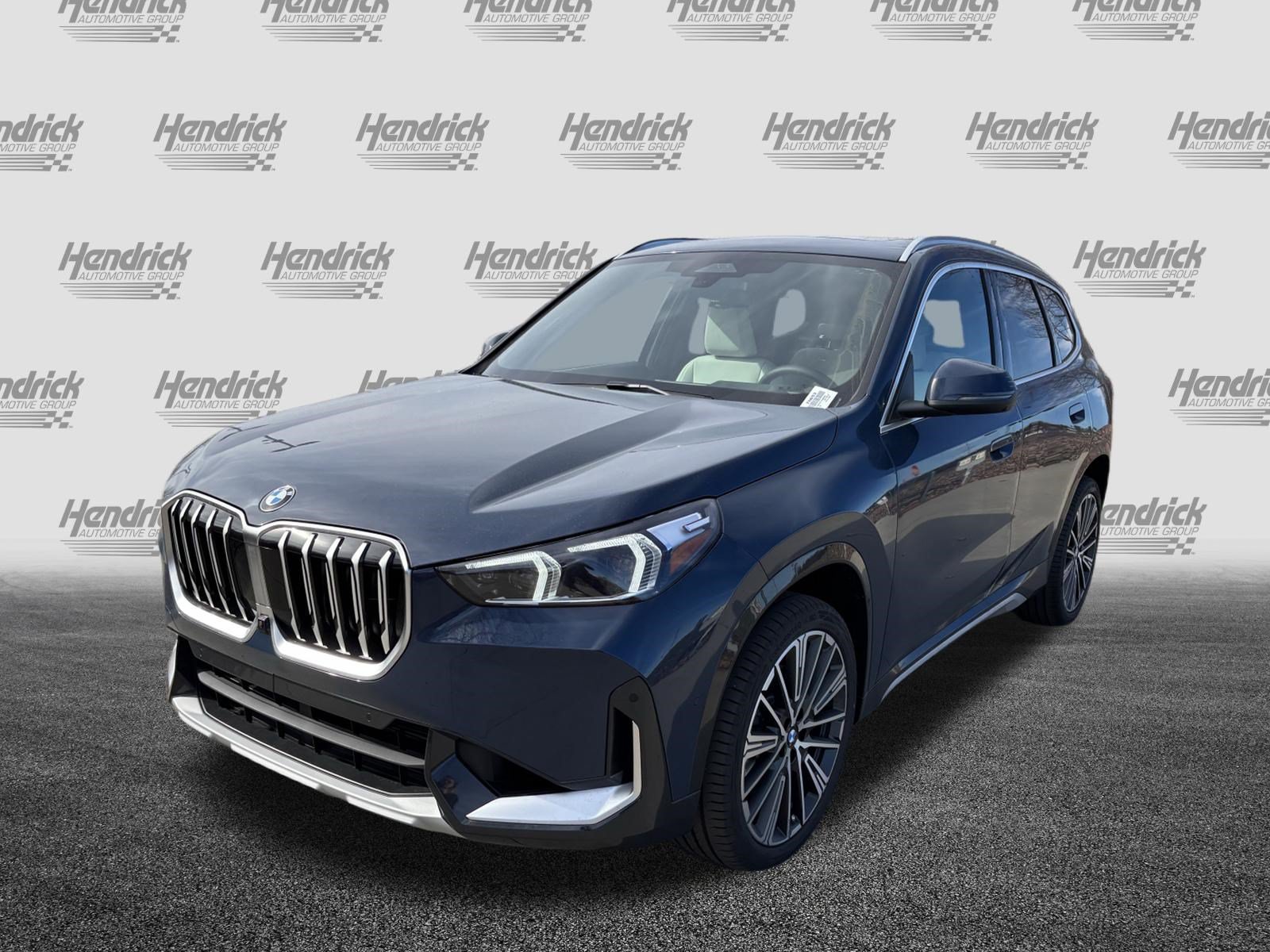 Certified 2026 BMW X1 xDrive28i w/ Technology Package AWD/4WD image 5