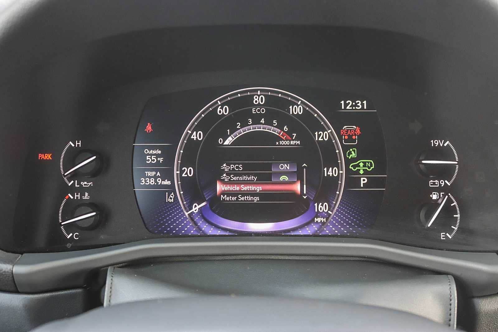 Used 2023 Lexus LX 600 4WD w/ Ultra Luxury Package image 22