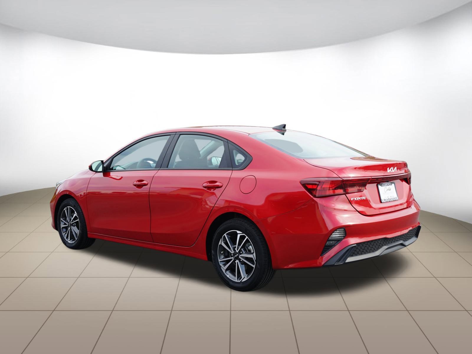 Used 2023 Kia Forte LXS FWD image 5