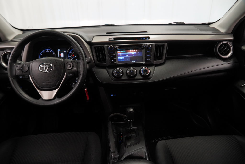 Used 2017 Toyota RAV4 LE w/ All Weather Liner Package FWD image 3