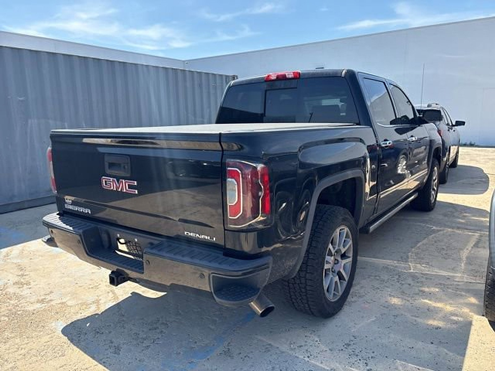 Used 2016 GMC Sierra 1500 Denali image 10