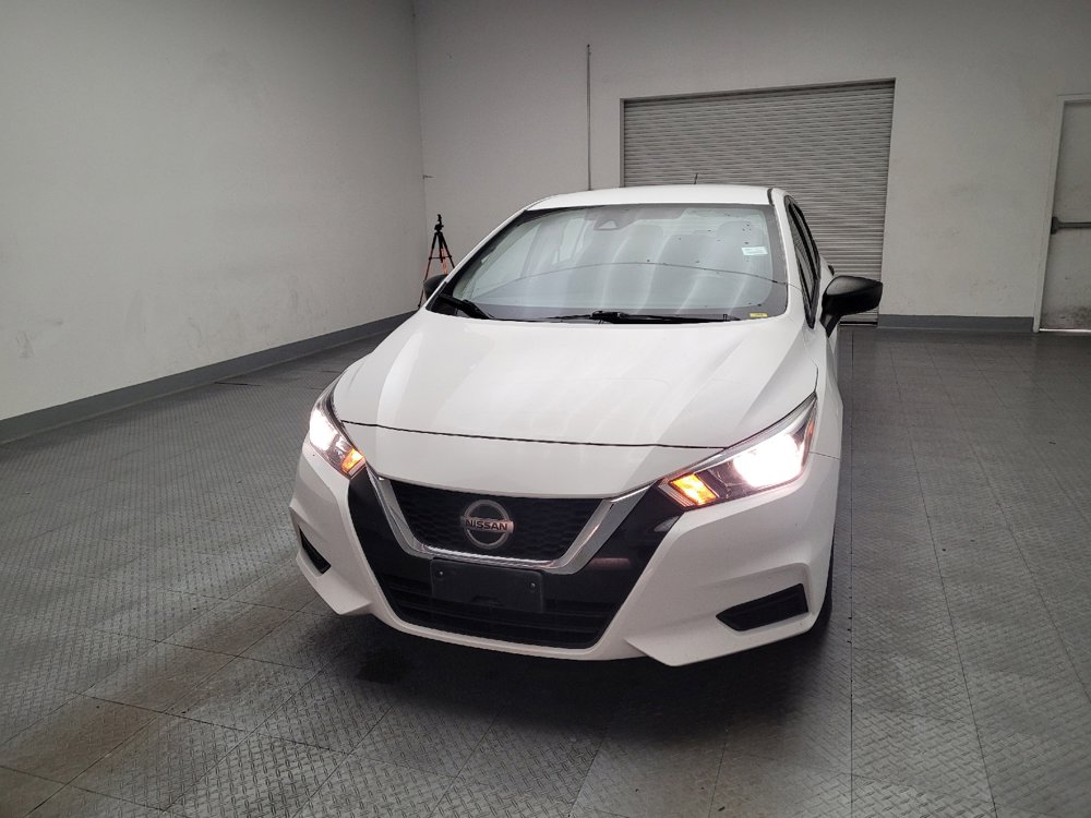 Used 2020 Nissan Versa S FWD image 15