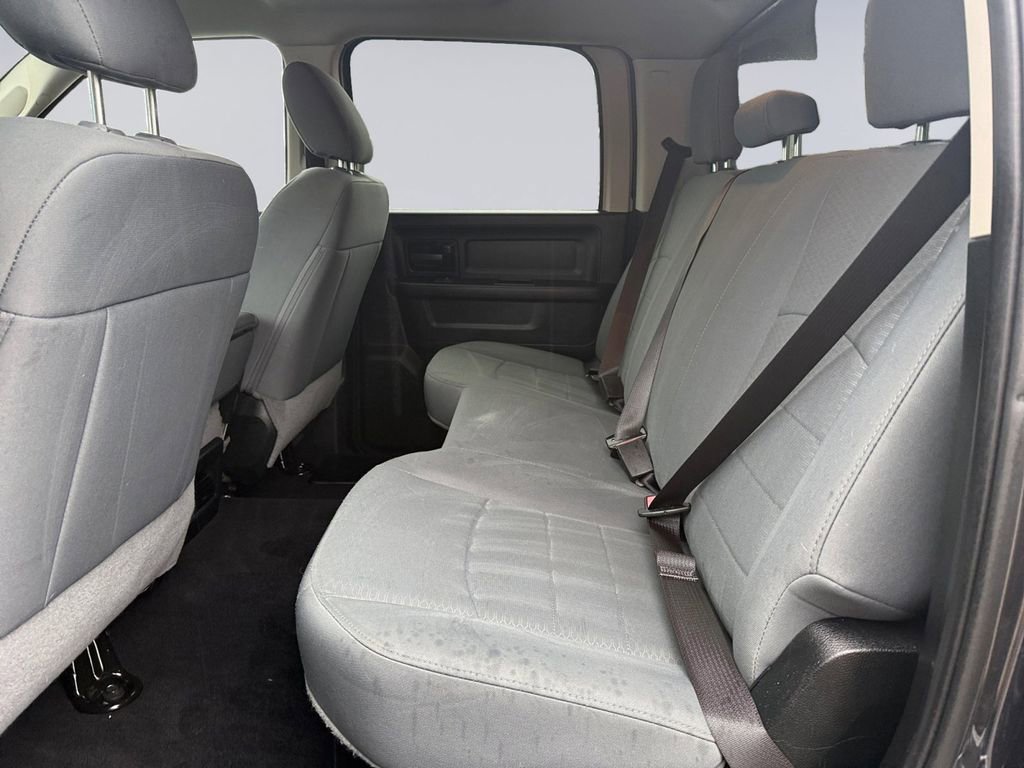 Used 2018 RAM 1500 Express image 16