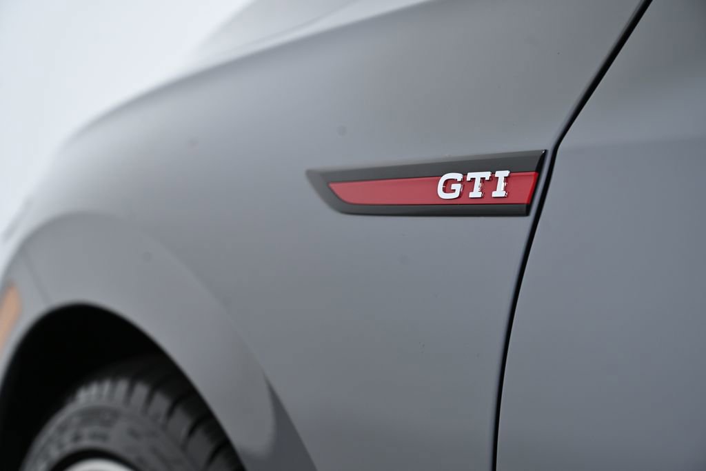 Used 2024 Volkswagen GTI SE image 10