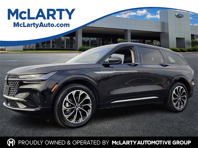 Certified 2024 Lincoln Nautilus Reserve image 1