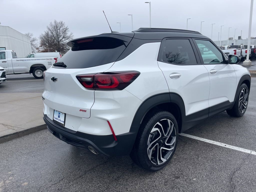 Certified 2026 Chevrolet TrailBlazer RS w/ Convenience Package image 3