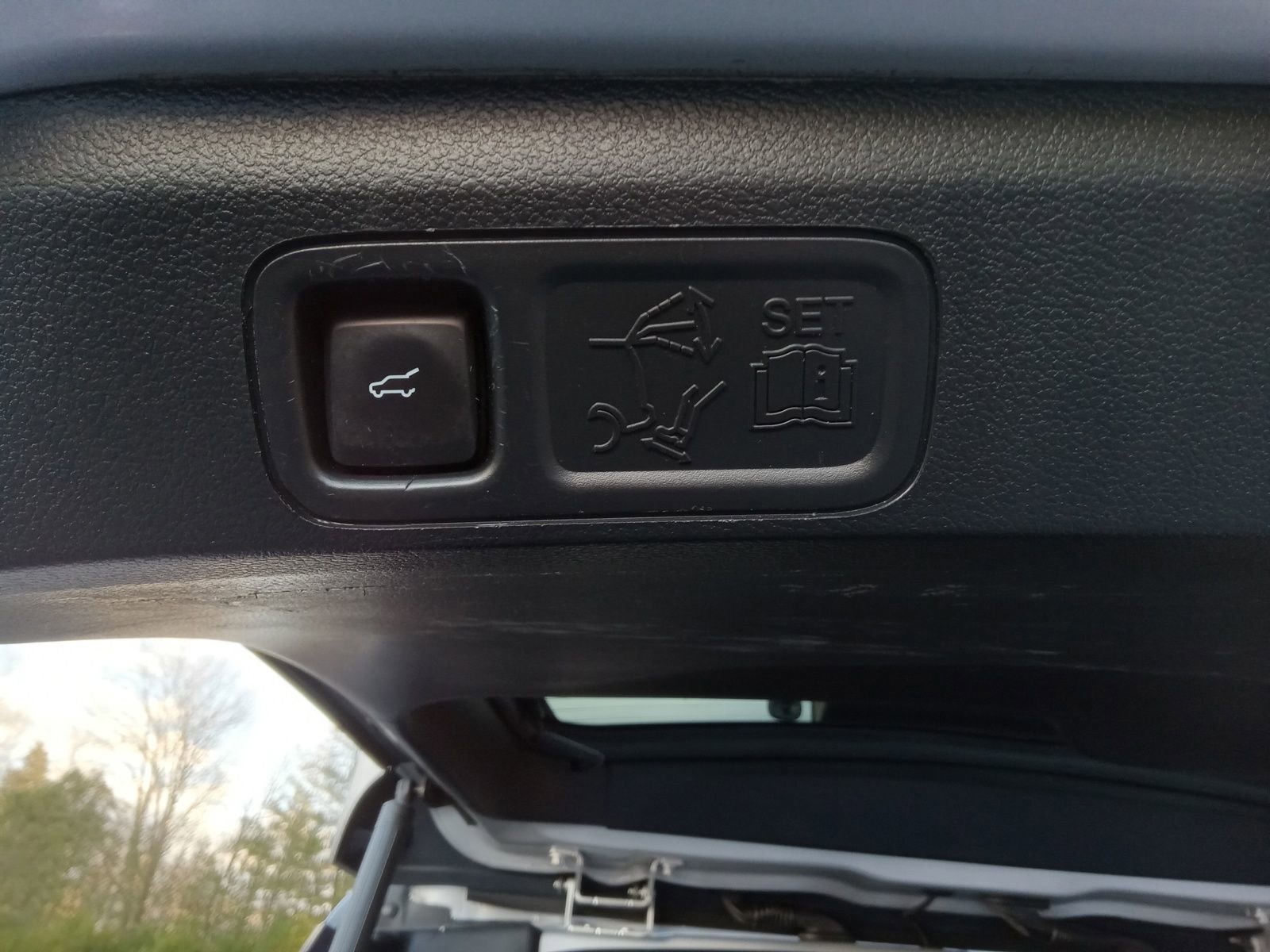 Used 2019 Ford Expedition Limited w/ Equipment Group 303A image 27