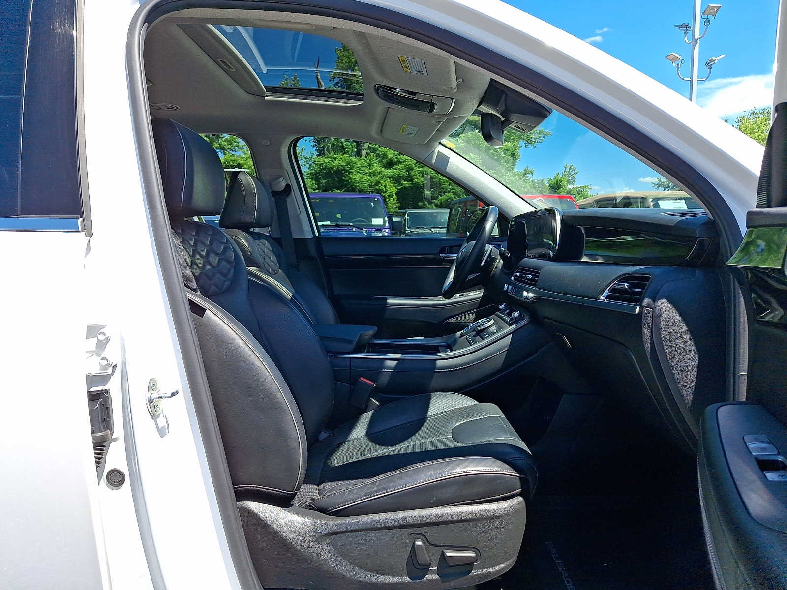 Used 2021 Hyundai Palisade Limited AWD/4WD image 18