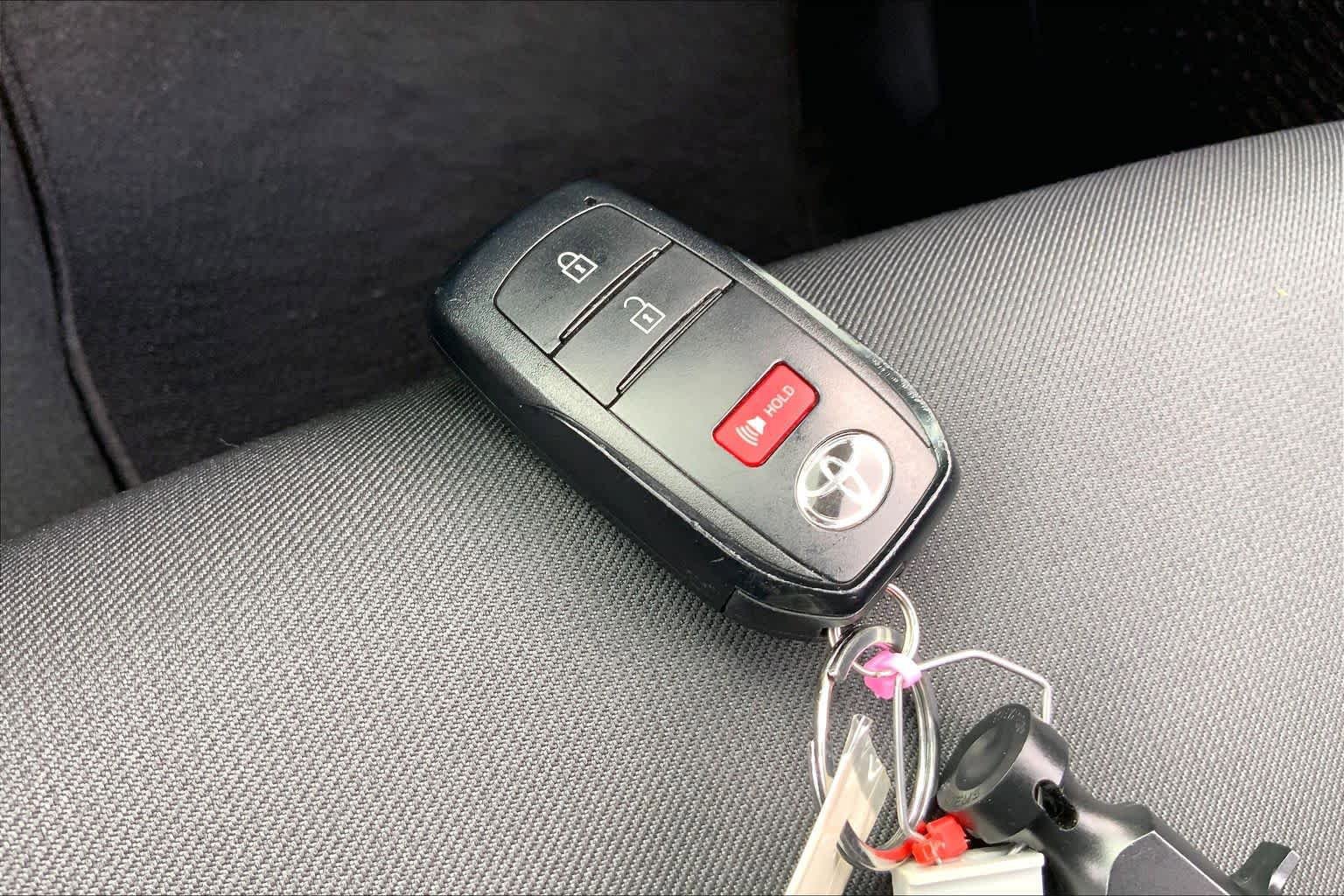Used 2025 Toyota Tacoma SR5 image 14
