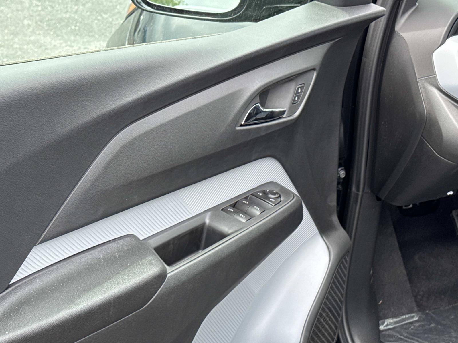 New 2027 Chevrolet Bolt RS FWD image 16