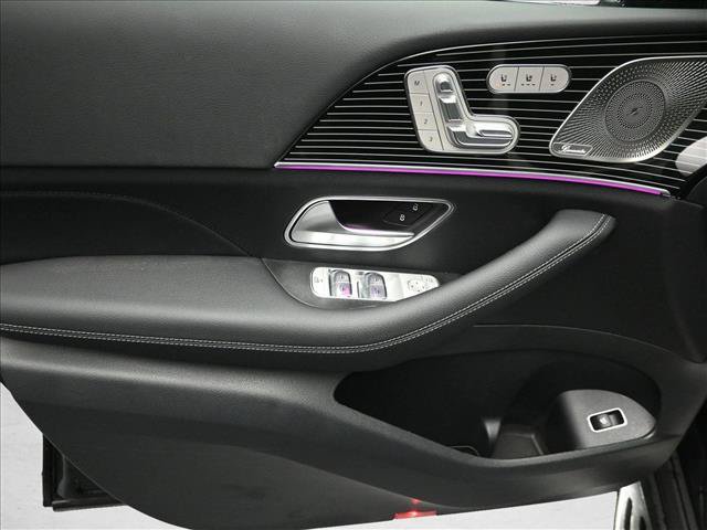 Used 2026 Mercedes-Benz GLS 450 4MATIC image 19