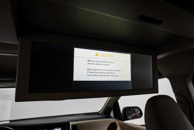 Used 2019 Toyota Sienna XLE Premium FWD image 31