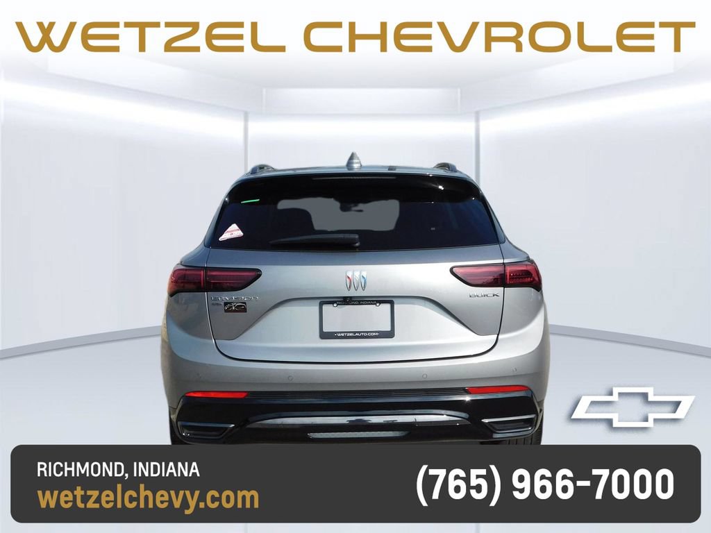 Used 2025 Buick Envision Sport Touring AWD/4WD image 4