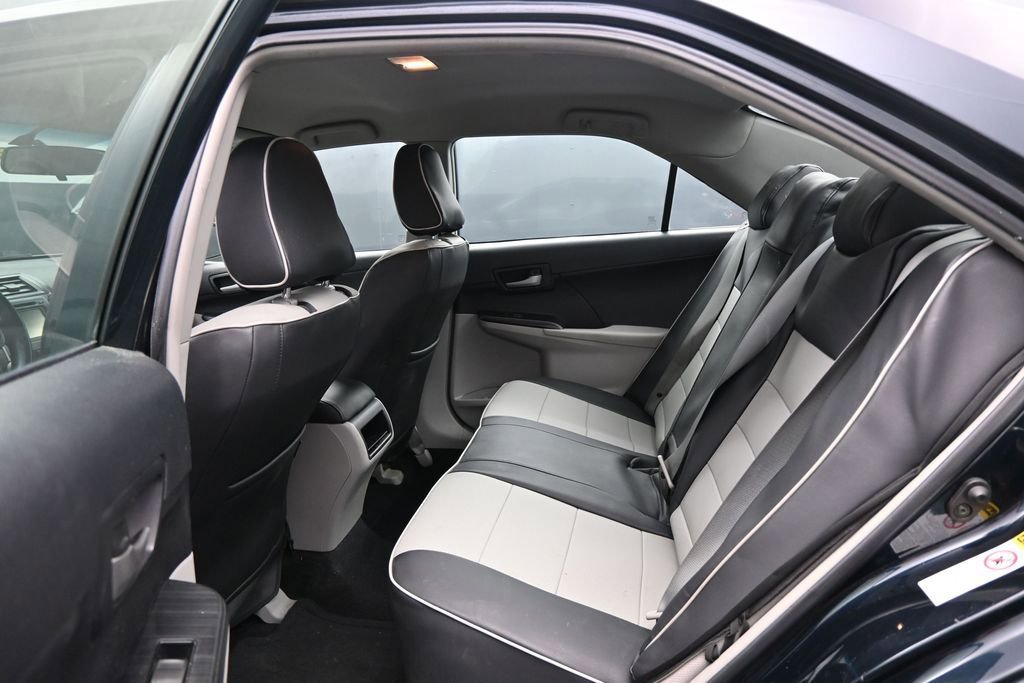 Used 2014 Toyota Camry LE FWD image 21