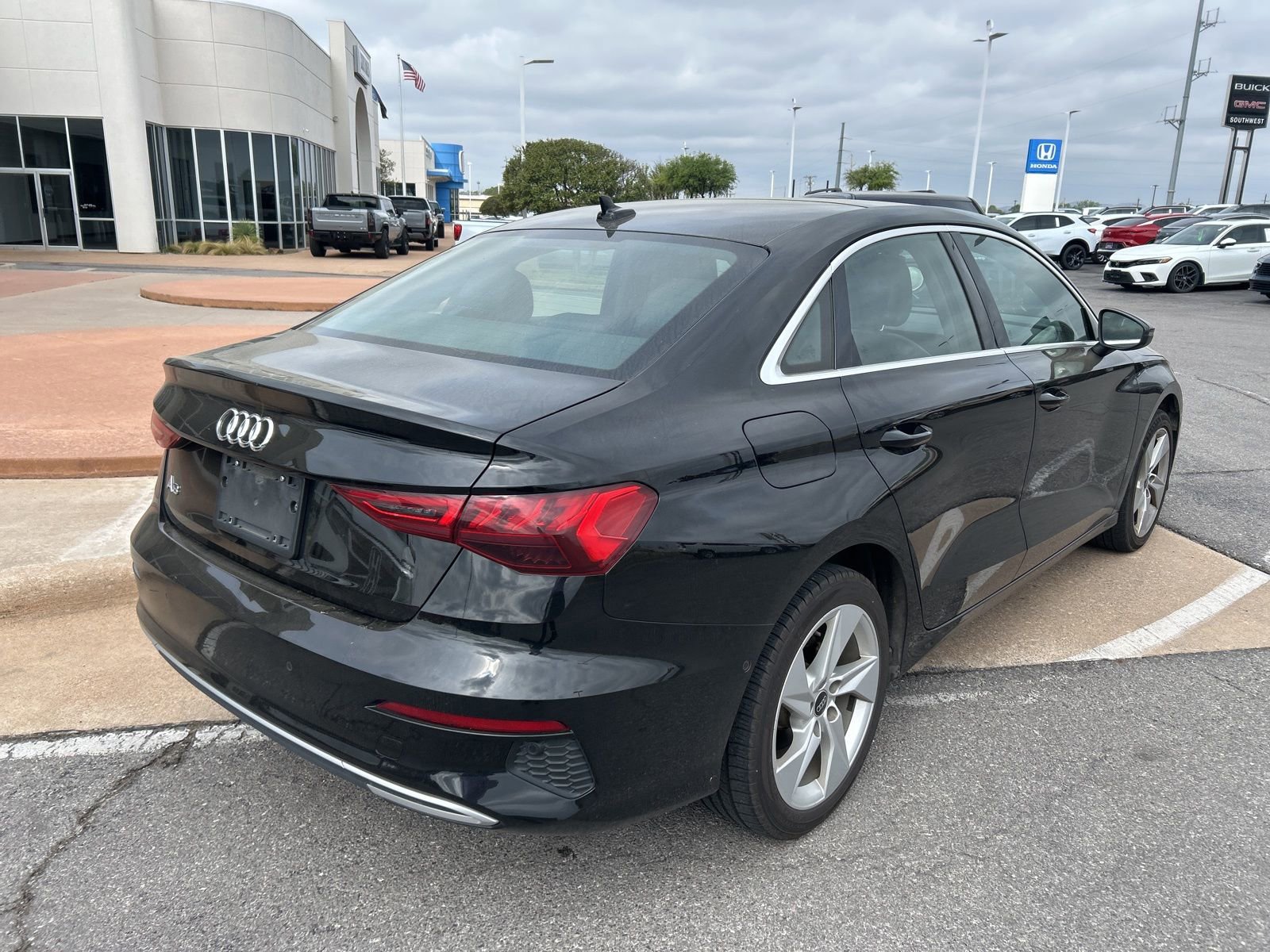 Used 2024 Audi A3 2.0T Premium image 5