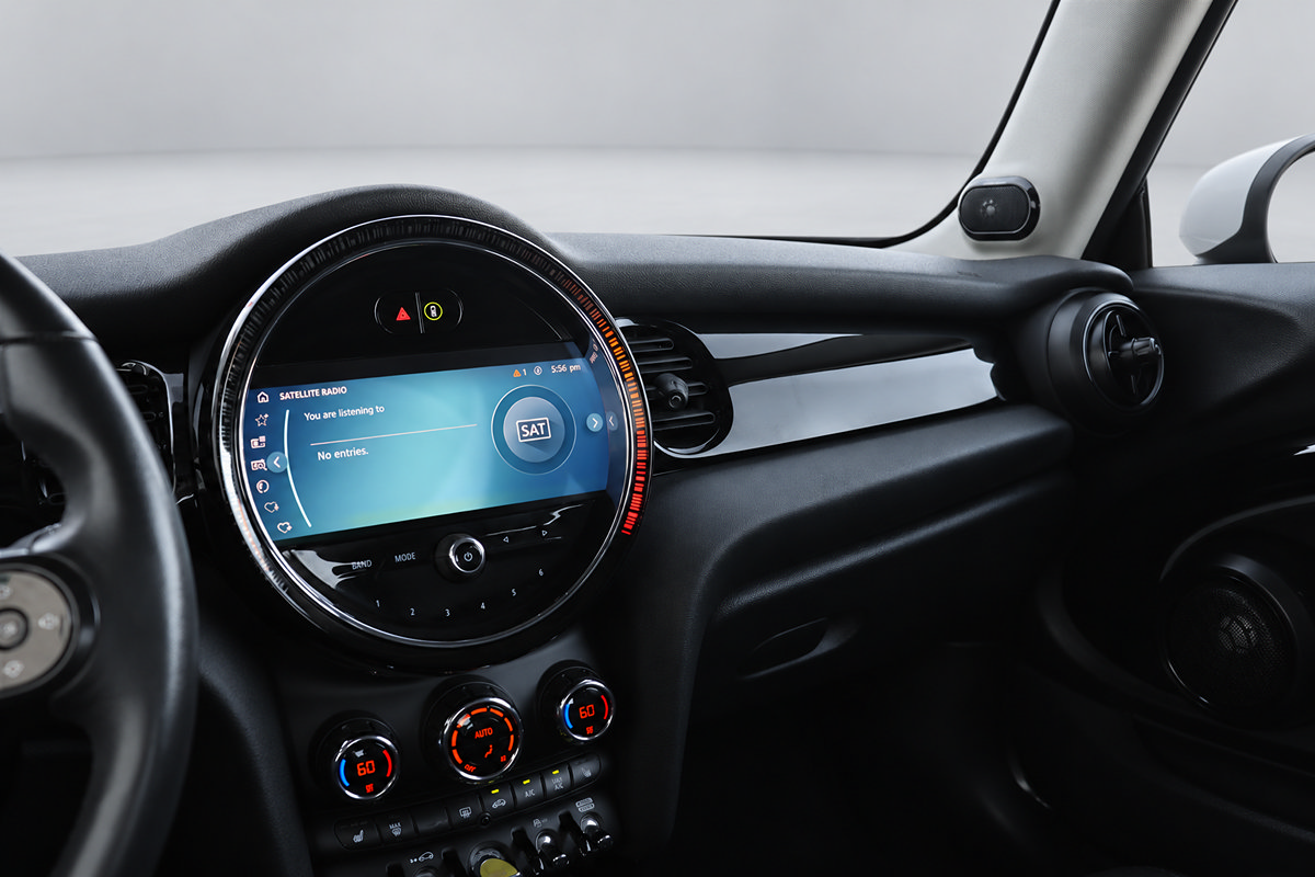 Used 2024 MINI Cooper SE FWD image 26