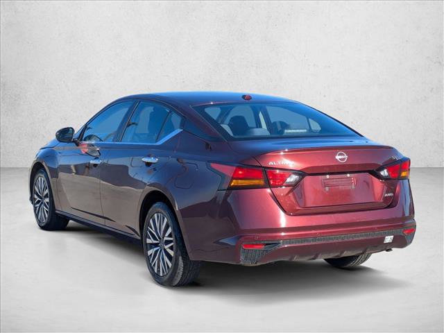 Used 2023 Nissan Altima 2.5 SV image 7