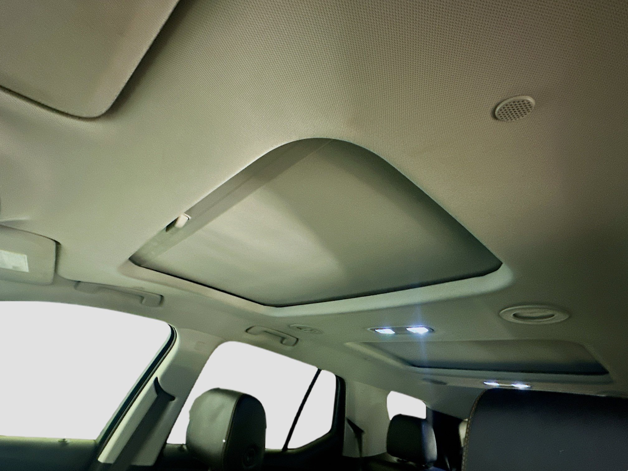 Used 2020 Chevrolet Traverse Premier w/ Redline Edition image 27