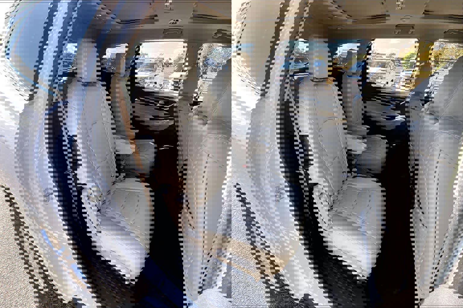 Used 2019 Buick Enclave Essence image 20