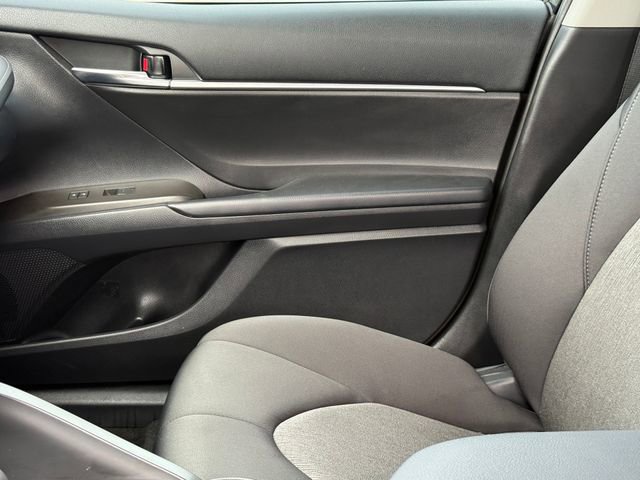 Used 2023 Toyota Camry LE image 12