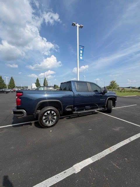 Used 2021 Chevrolet Silverado 2500 LT w/ All Star Edition AWD/4WD image 6