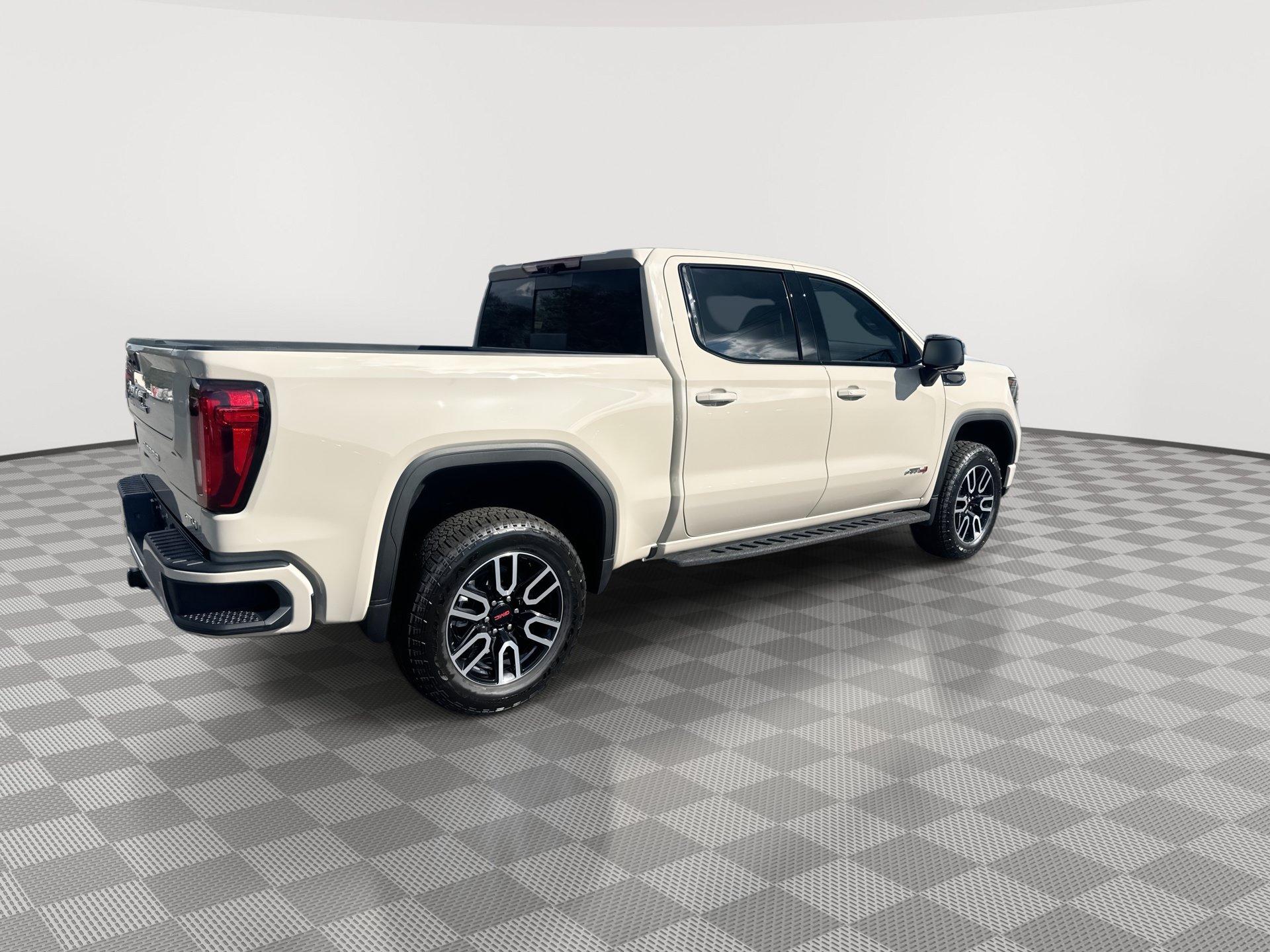 New 2026 GMC Sierra 1500 AT4 w/ AT4 Premium Package AWD/4WD image 8