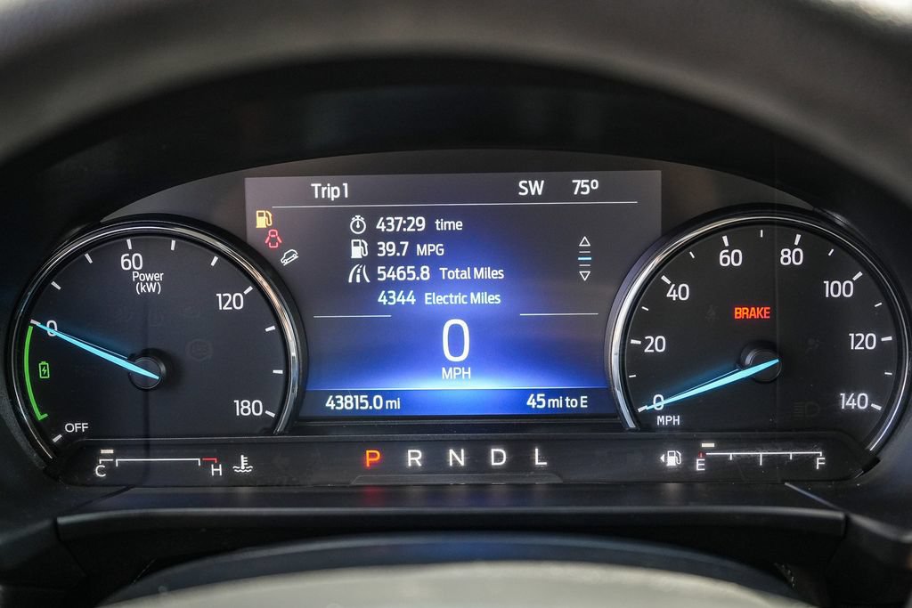 Used 2021 Ford Escape SE FWD image 20