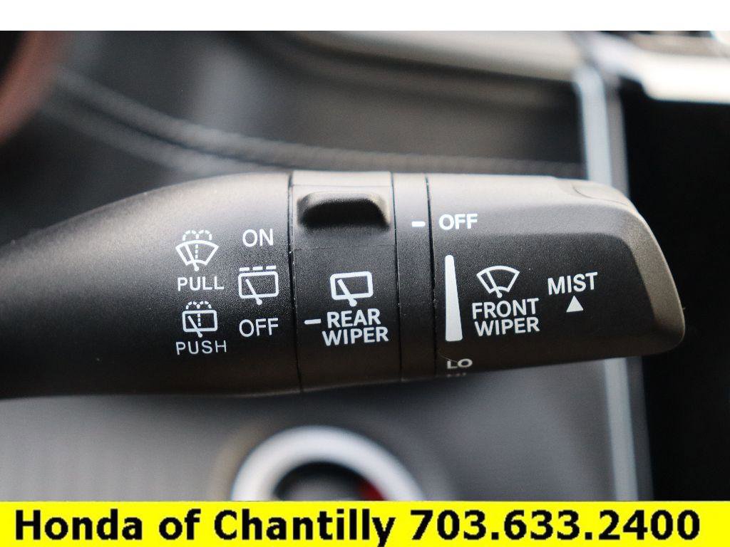 Used 2024 Jeep Grand Cherokee Altitude image 11