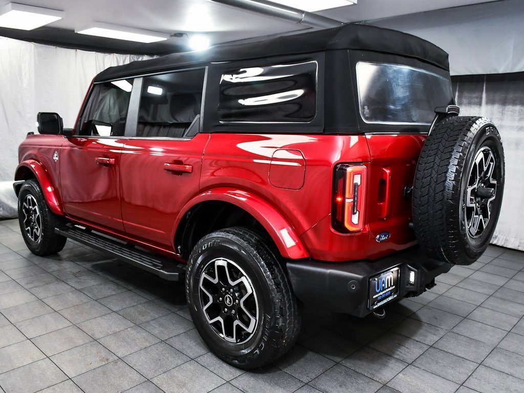 Used 2021 Ford Bronco Outer Banks image 4