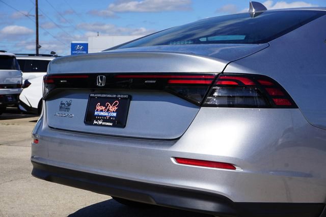 Used 2024 Honda Accord EX image 5