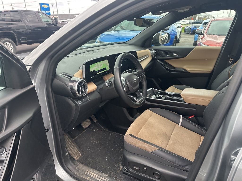 Certified 2025 Chevrolet Equinox ACTIV w/ Safety and Technology Package AWD/4WD image 7