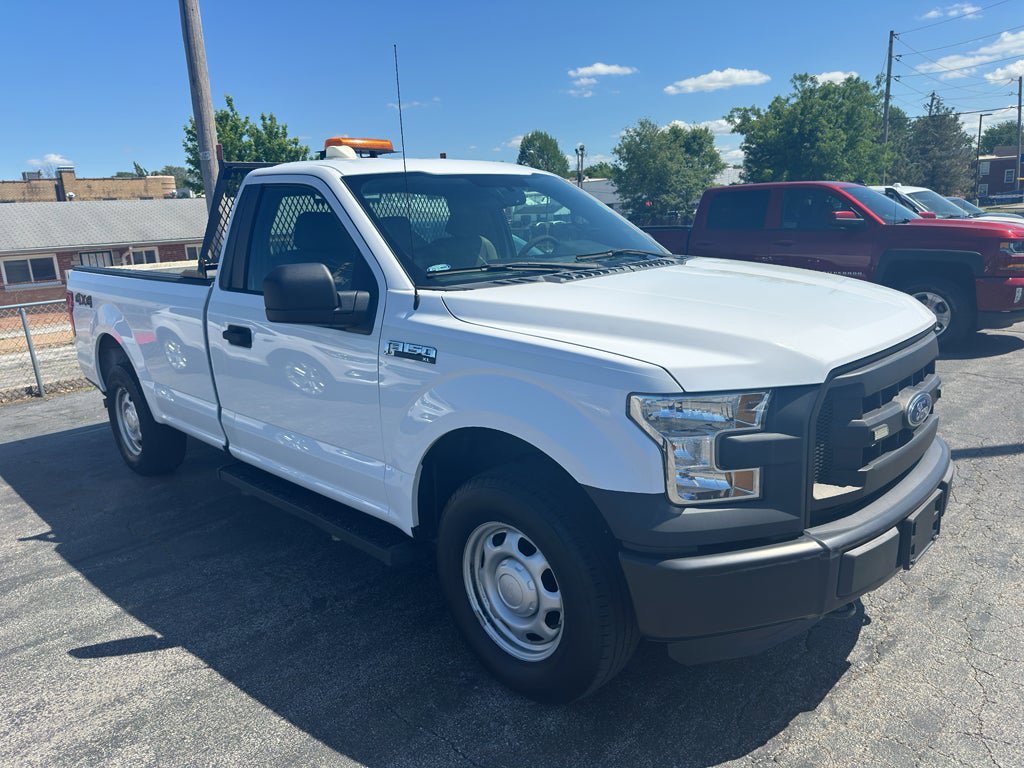 Used 2016 Ford F150 XL w/ Equipment Group 101A Mid AWD/4WD image 3
