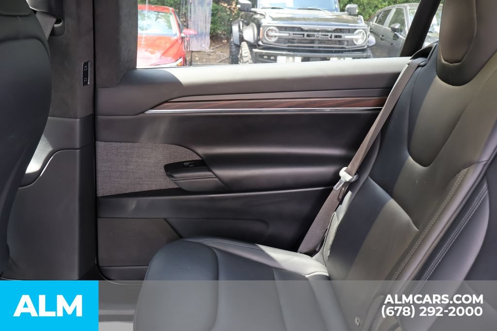 Used 2024 Tesla Model X AWD/4WD image 17