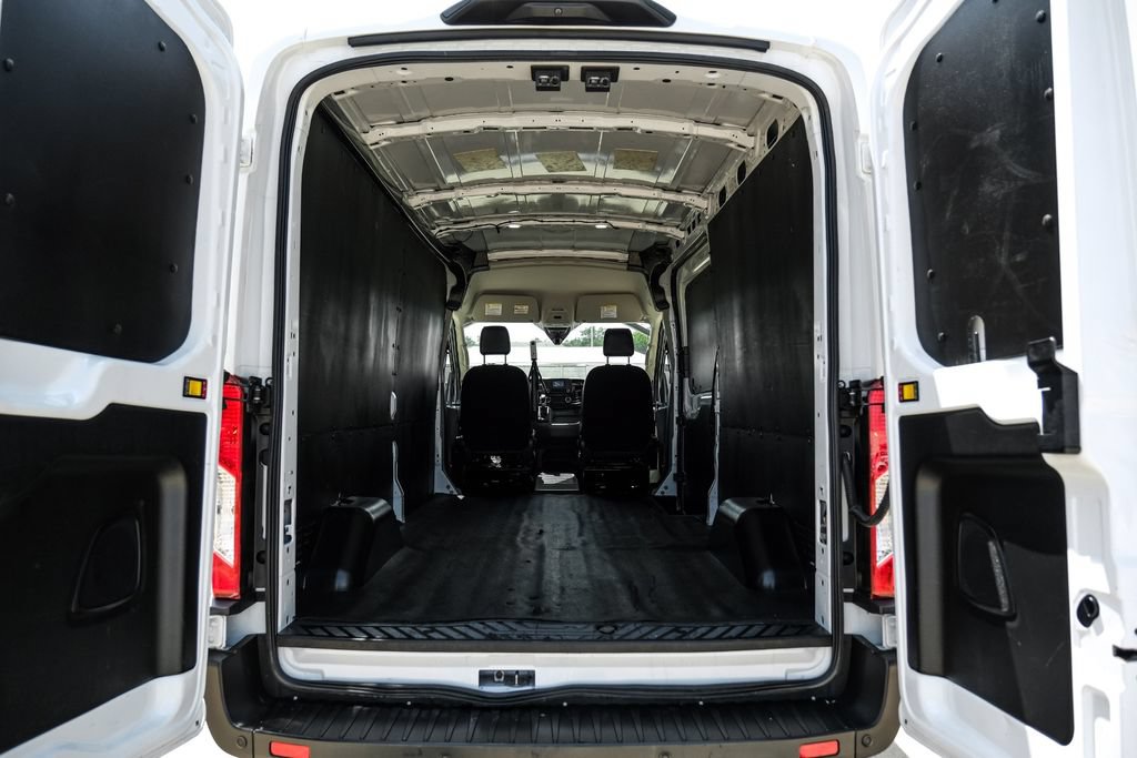 Used 2023 Ford Transit 250 Medium Roof AWD w/ Load Area Protection Package image 48