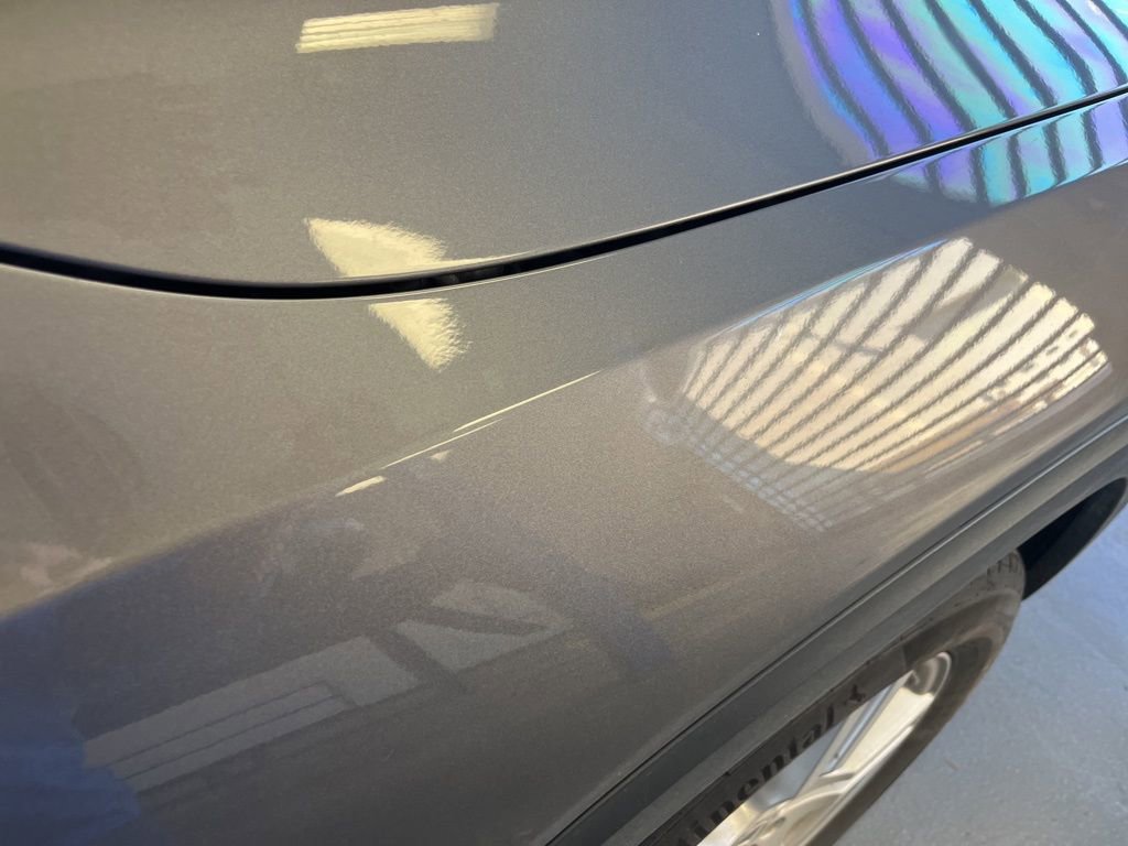 Used 2021 Mercedes-Benz GLB 250 4MATIC image 5