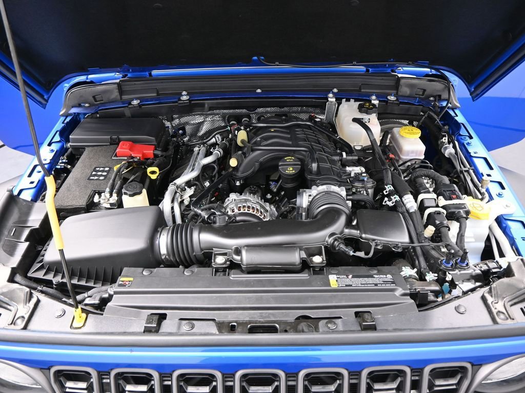 Used 2025 Jeep Wrangler Sport image 37