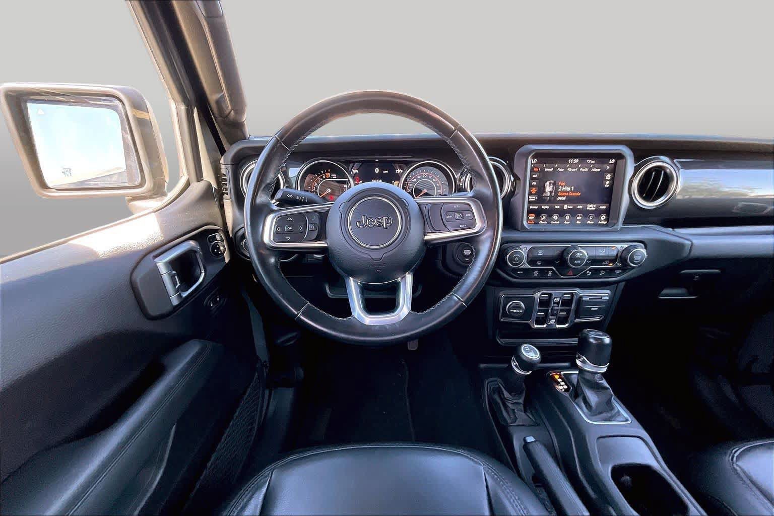 Used 2020 Jeep Wrangler Unlimited Sahara AWD/4WD image 6