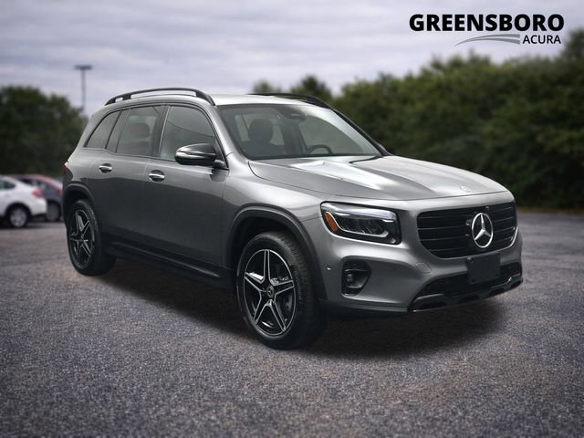 Used 2026 Mercedes-Benz GLB 250 4MATIC image 1